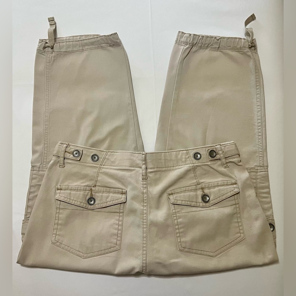 Lee Cropped Cargo Pants - Khaki - Size 8 Medium